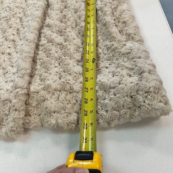 Dennis Basso Faux Fur Cream Swirl Coat Fully Lined Size Small - Picture 14 of 16